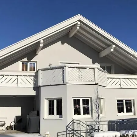 Haus Sahin 아파트 판단츠