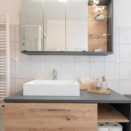 Apartment Haus Sahin Vandans